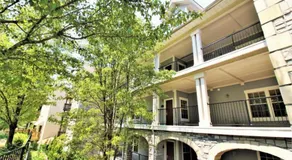 Branson's Great Rock Retreat - Image 4