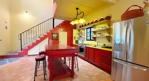 Estrellita's Bed & Breakfast - Image 4