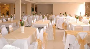 Western Inn - Image 2