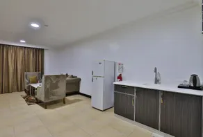 OYO 326 Barjas Furnished Apartment - Image 2