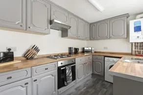 Charlotte Street House - Image 5