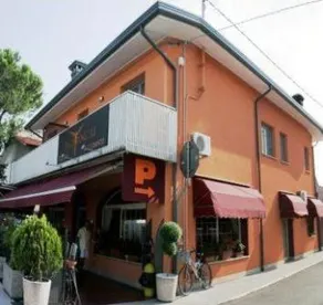 La Casa Degli Angeli - Agli Angeli Ristorante Pizzeria - Image 2