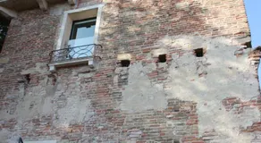 Massimago Wine Tower - Image 4
