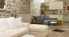 Blue Domino Luxury City Villa Patras - Image 5