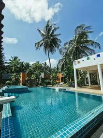 Coco Pino Bankrut Beach Resort. - Image 2