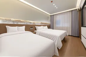 Yueting Hotel (Xinzhou Kailai. Xinyue Shopping Plaza Branch) - Image 5