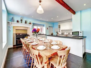 Finest Retreats - Buckland House - Image 3