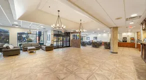 Black Bear Inn & Suites - Image 3