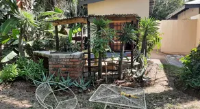 Elephant Walk Guesthouse and Back Packers - Image 4