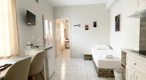 Manto Apartments - Image 3