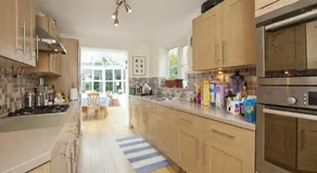 Burgess Hill Homestay - Image 3