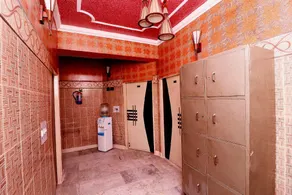 OYO 42656 Metro Guest House - Image 4
