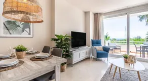 Modern 2-Bed Apartment Alcazaba Lagoon 313 - Image 3