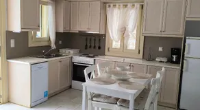 Theros Casa Logaras - Image 5