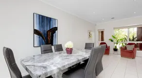 3 bedroom Townhouse In Bonbeach VIC - Image 3