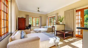 Country Lane Lodge - Image 2