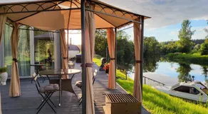 River House - Image 4