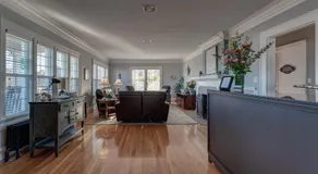 Nantucket Inn - Anacortes - Image 3
