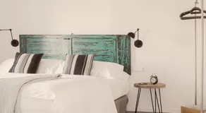 Smoix hotel - Image 2