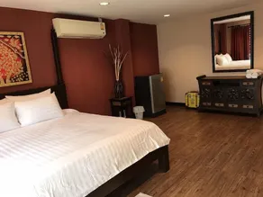 Rooftop Room - Image 2