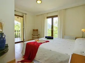 Romantic villa with pool in the center of the beautiful Valldemossa - Image 4