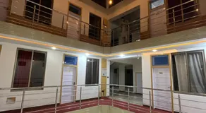 HR Guest House - Image 5
