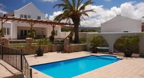 Nautilus Guest House - Image 2