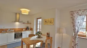 Landhaus Appartement Seidenwebergut Anif bei Salzburg - Image 5