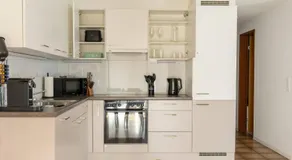 Central12 Apartment - Free Parking - Image 3