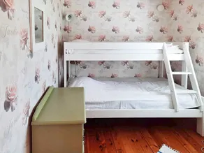 4 person holiday home in Högklint - Image 5