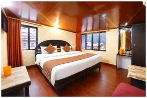 Goroomgo Chand Regency Near Near Mall Road Nainital - Image 2