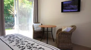 Richmond Coachmans Rest - Image 2