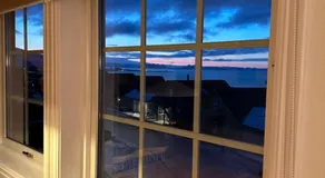 Apartments with Panoramic Views - Image 4