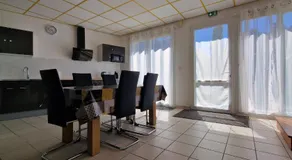 Aerouant - Maison spacieuse pour 8 personnes sur 3 étages Idéal famille amis entreprises - Image 5