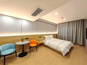 Time Smart Hotel - Image 2