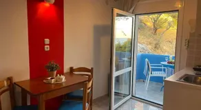 Panorama Melina Apartments - Image 3