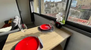 Apt 1 ch en Centre ville d'Auch, Toutes les commodités dans la rue - 1er ét - Facile de se garer - Image 2