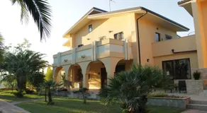 San Michele Apartments&Rooms - Image 3