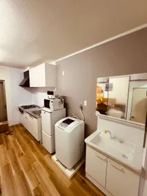 NANAHOUSE - Image 3