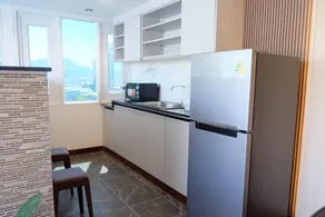 Private Jacuzzi Pool Suite near walking street - Image 4