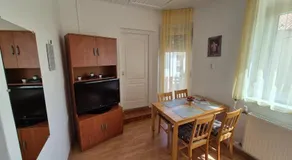 Roxanna Apartman - Image 3