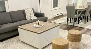 Massive 2 bedroom with fenced yard - Image 3