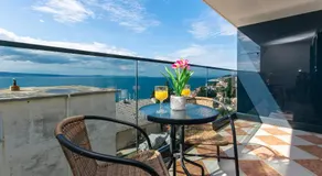 Apartments Villa Milas with pool - Image 2