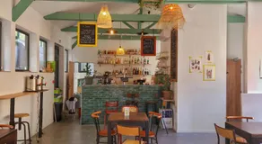 YASI Hostel - Image 2
