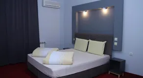 Hotel Color - Image 2