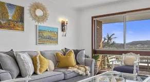 Sea Change -Cheerful, Family Friendly, Sea Views - Image 4