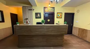 Home Inn - Image 3