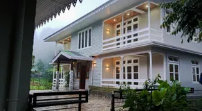 The Alpine Jungle Stay - Image 2