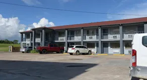 Royal Inn - Image 3