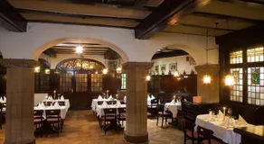Hotel Altdeutsche Weinstuben - Image 2